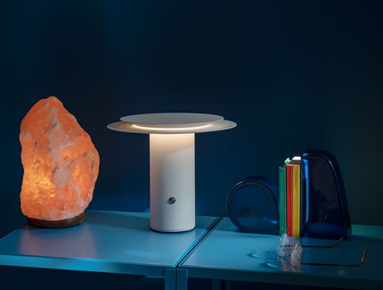 «Glarona Leuchten im Ambiente»